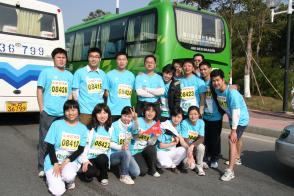2011年廈門國(guó)際馬拉松-17205371340.jpg